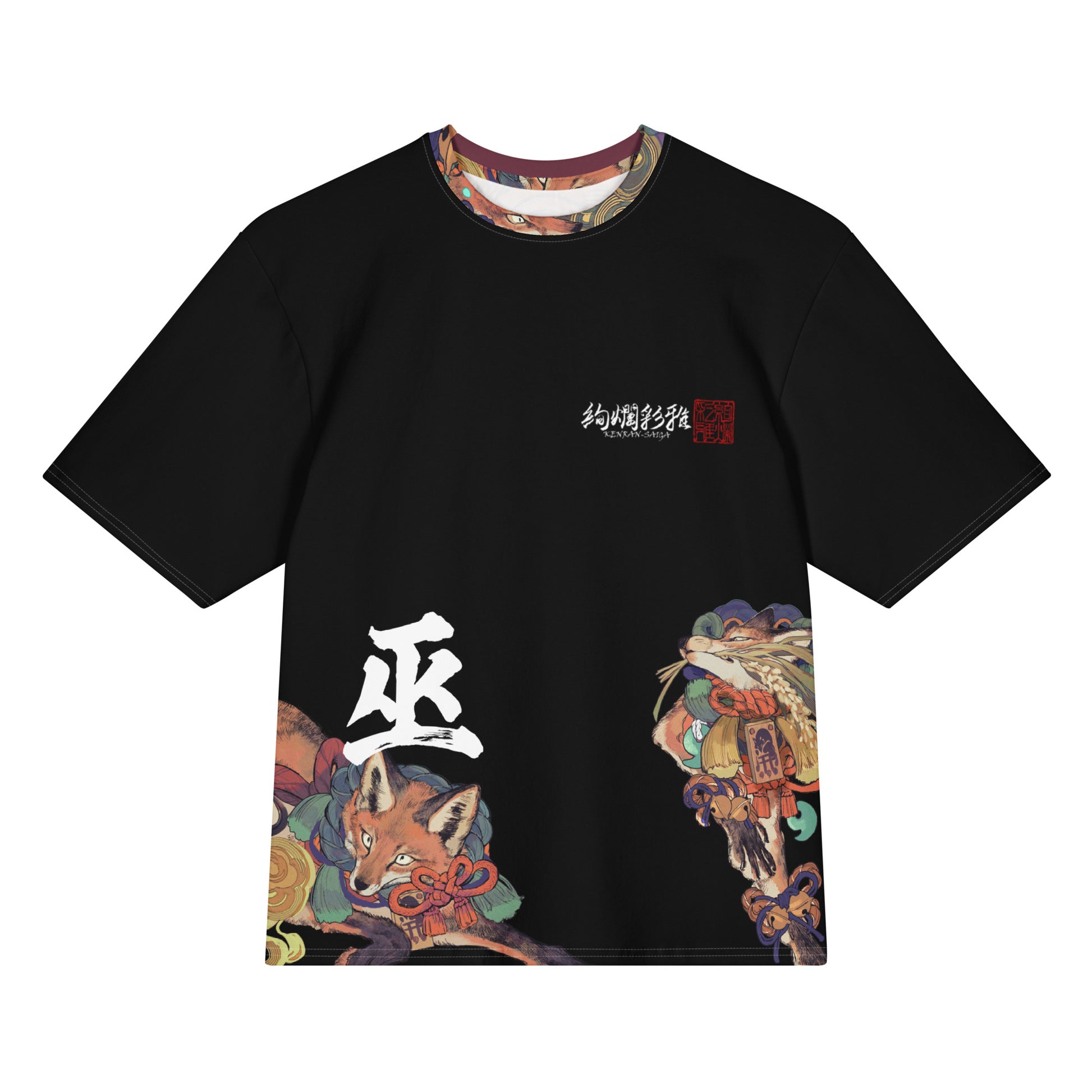 絢爛彩雅の和風オーバーサイズTシャツ（前面）。キャンバス全体にデザインを施すオールオーバープリント技術を用いた、ストリートスタイルにマッチするゆったりとしたシルエット。